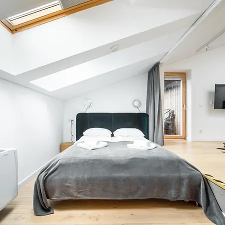 Apartment Superior In Centre With Terrace, Parking & Self Check-in *