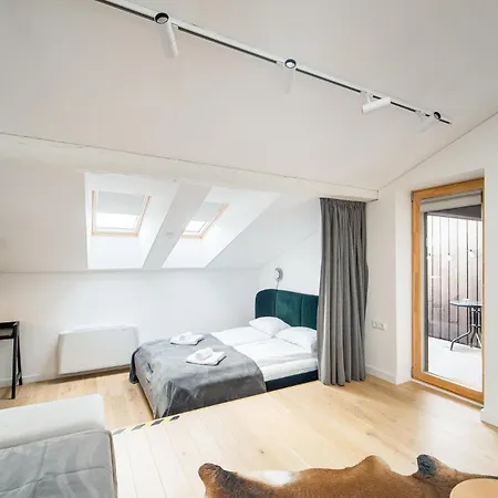 Superior In Centre With Terrace, Parking & Self Check-in Apartment